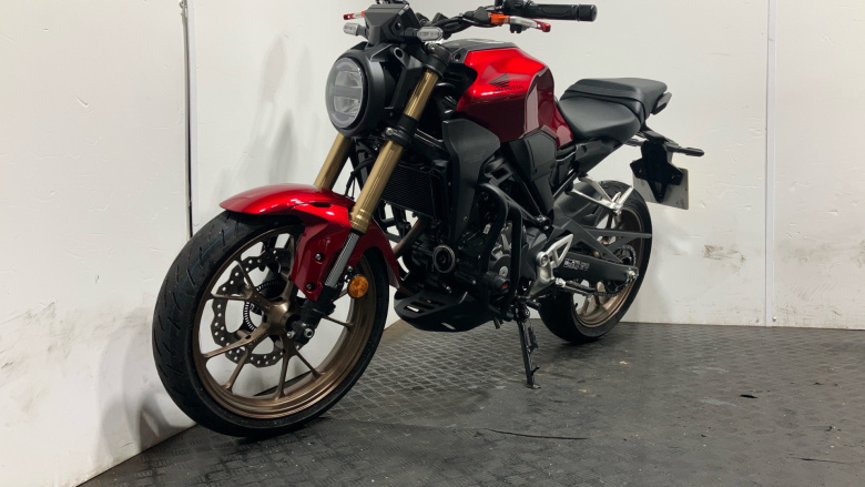 Honda CB300RA